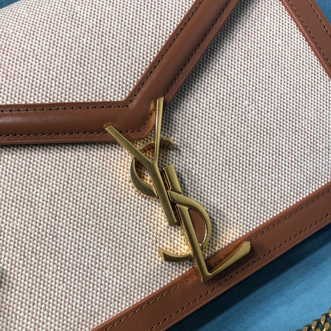 Yves Saint Laurent Le Cassandra Medium Chain Bag