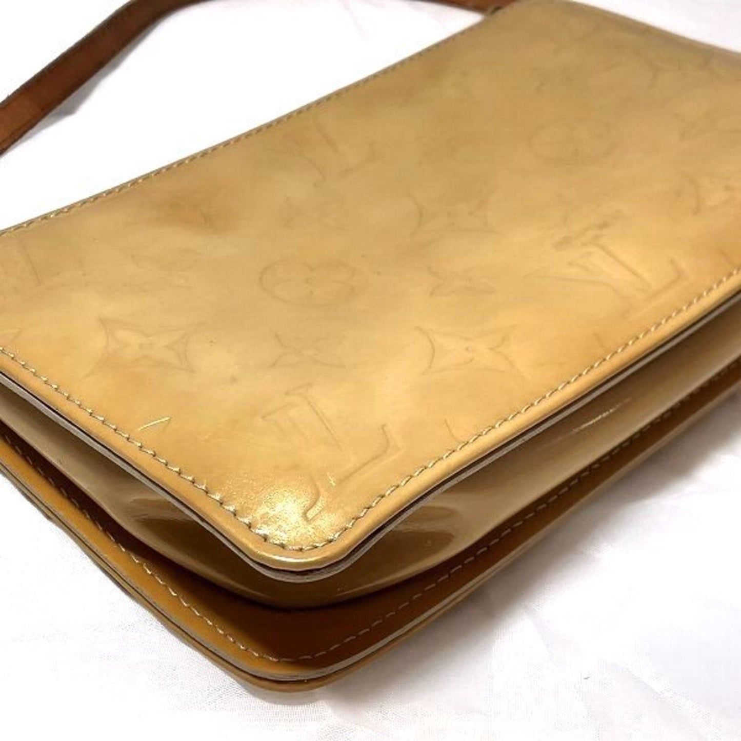 Louis Vuitton Monogram Vernis Leather Handbag