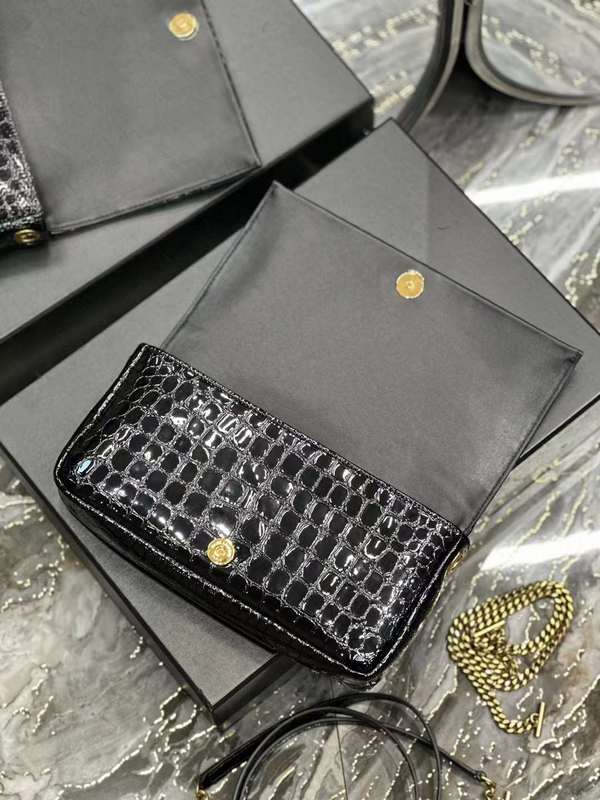 Yves Saint Laurent - Bags 