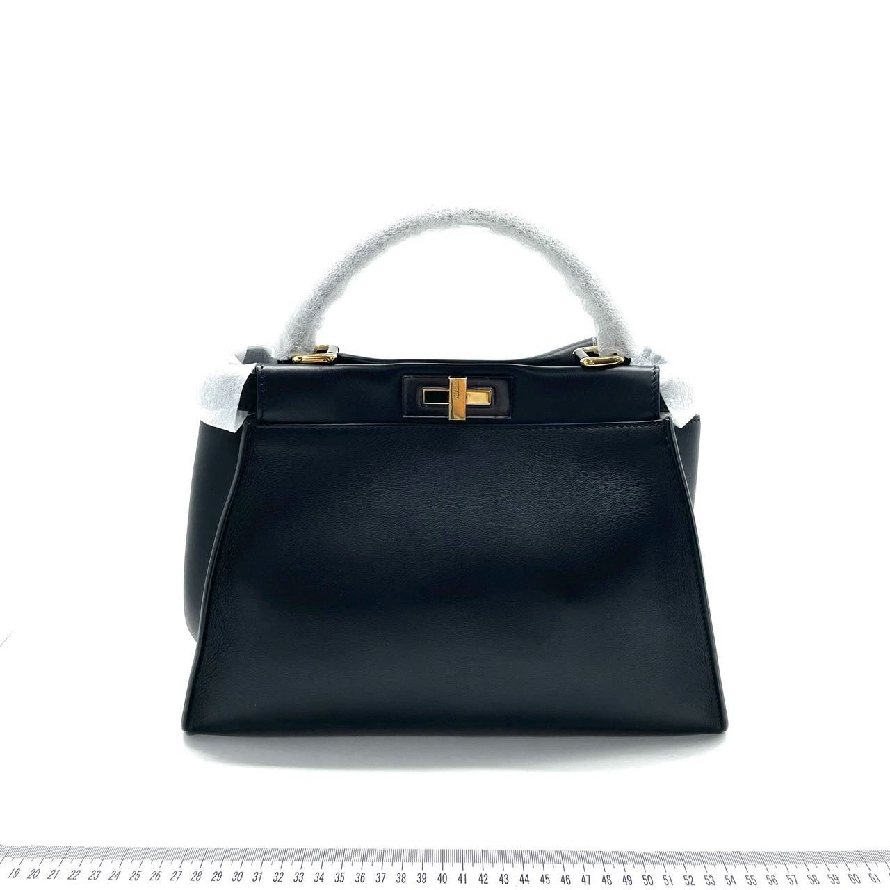 Fendi Peekaboo Medium Black Leather Never worn