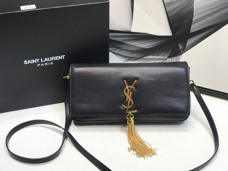 Yves Saint Laurent - Bags
