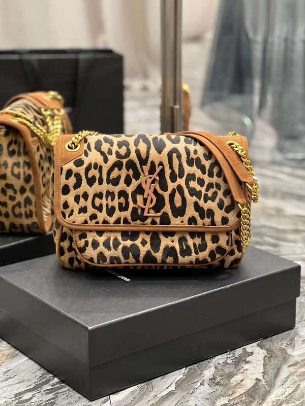 Yves Saint Laurent - Bags 