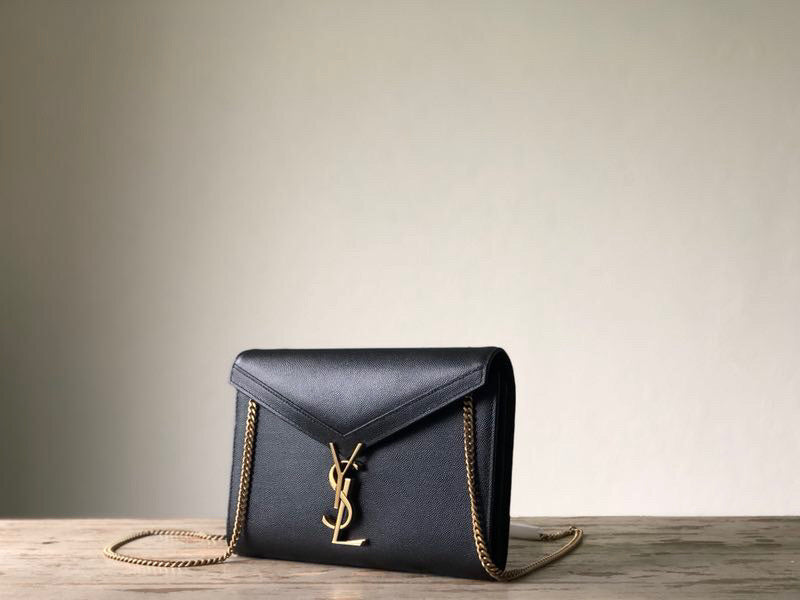 Yves Saint Laurent - Bags