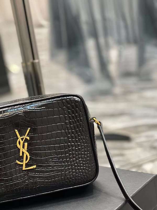 Yves Saint Laurent - Bags 