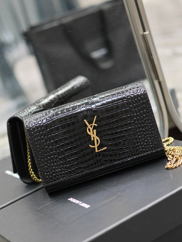 Yves Saint Laurent - Bags