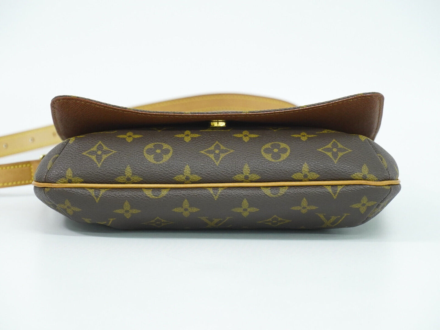 LOUIS VUITTON Mtte Tango Shoulder Bag