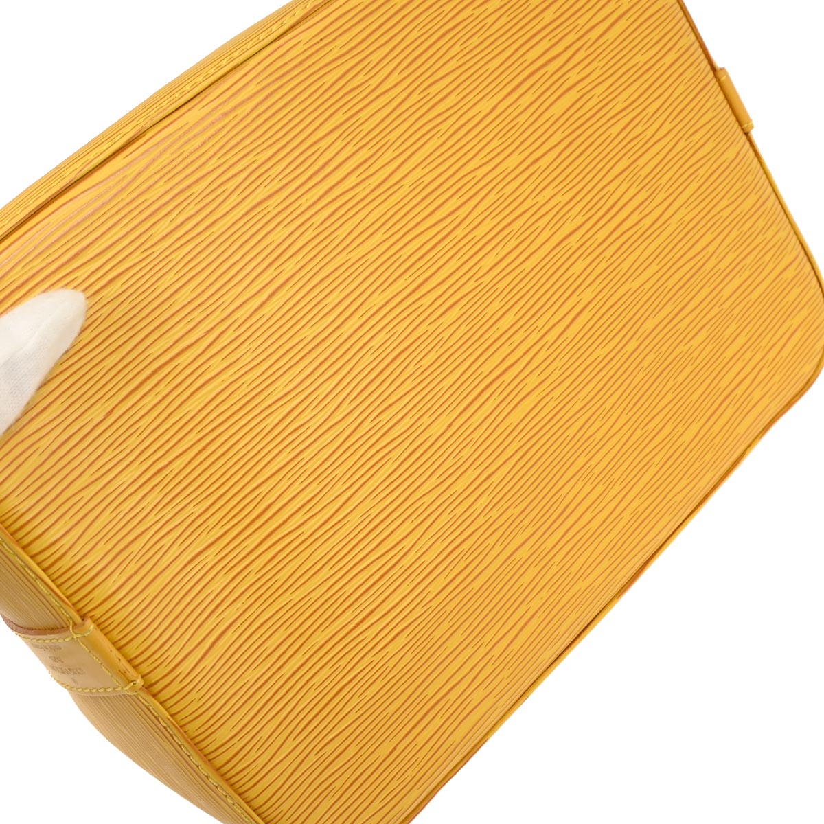 Louis Vuitton 1996 Yellow Epi Petite Noe Shoulder Bag M44109