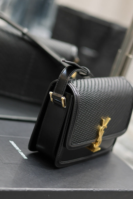 Yves Saint Laurent - Bags