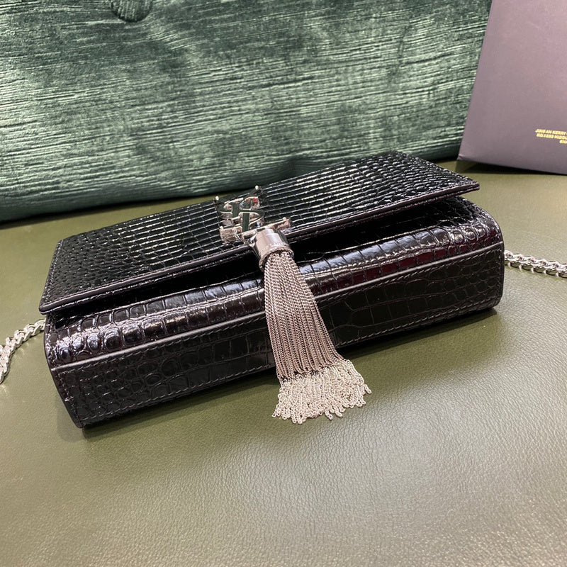 Yves Saint Laurent - Bags 