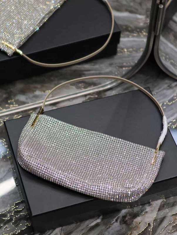 Yves Saint Laurent - Bags 