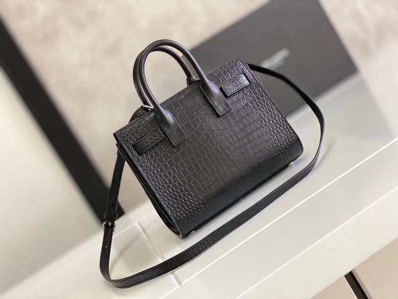Yves Saint Laurent - Bags 