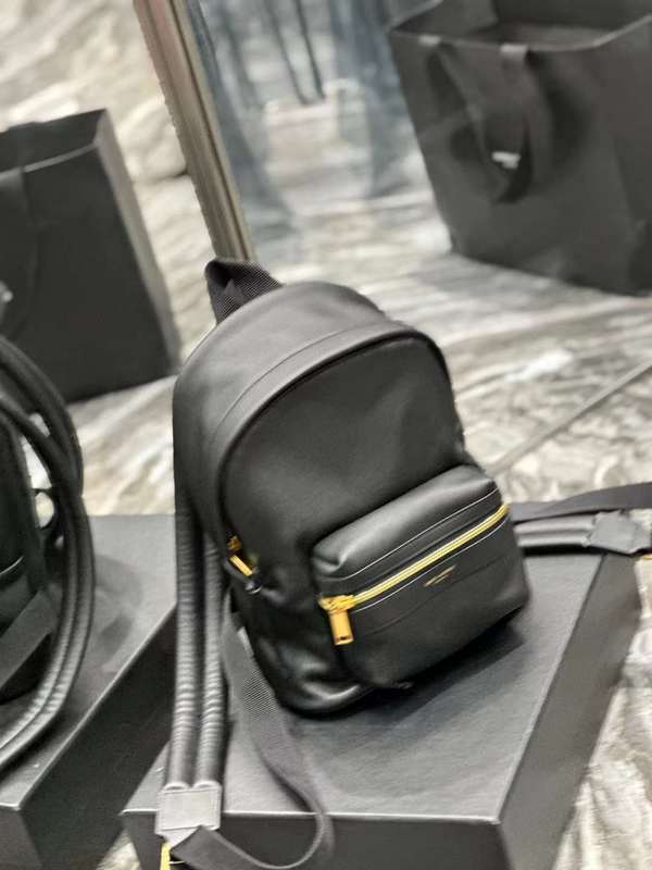 Yves Saint Laurent - Bags 