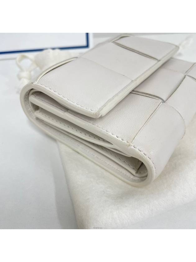 Luxury Bottega Veneta women s wallet
