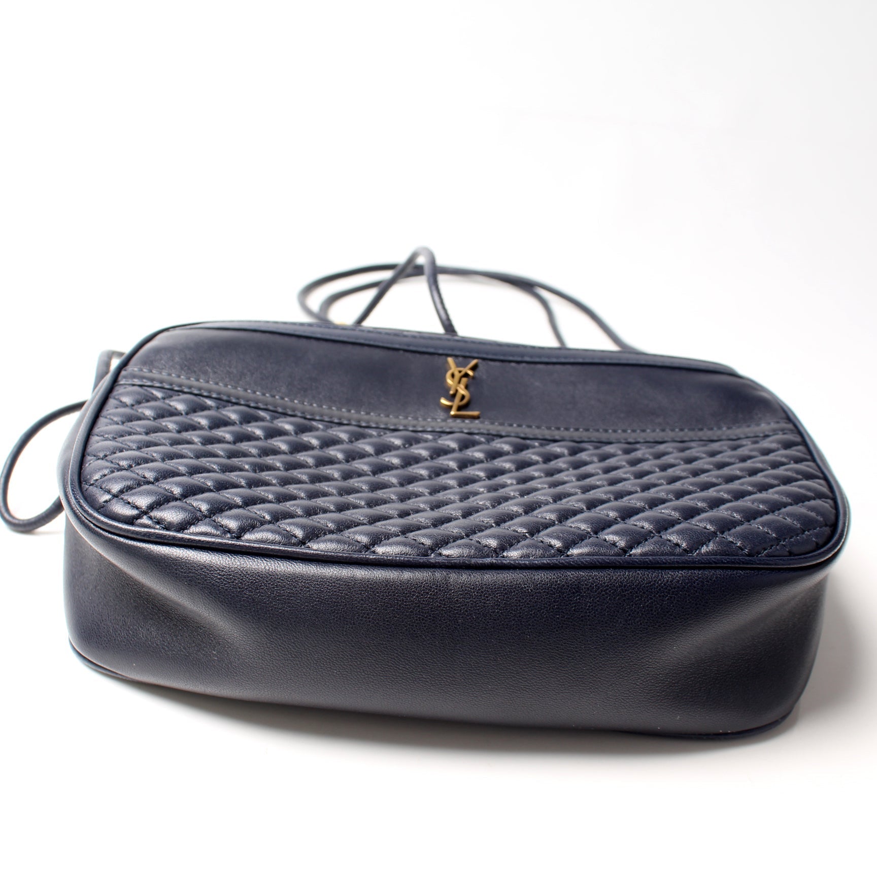 Saint Laurent Victoire Camera Lambskin 648990 Bag