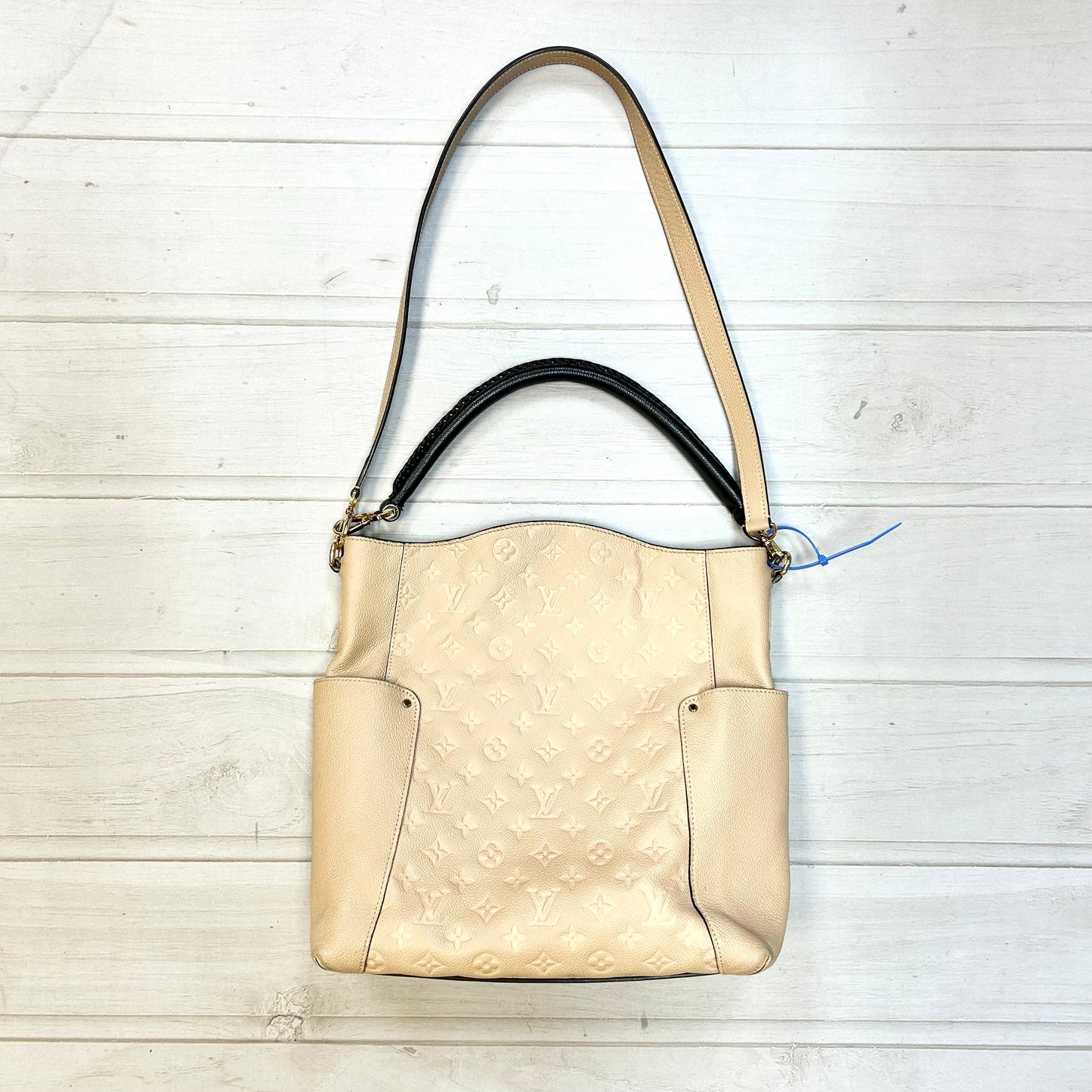 Handbag Luxury Designer By Louis Vuitton Size: Large