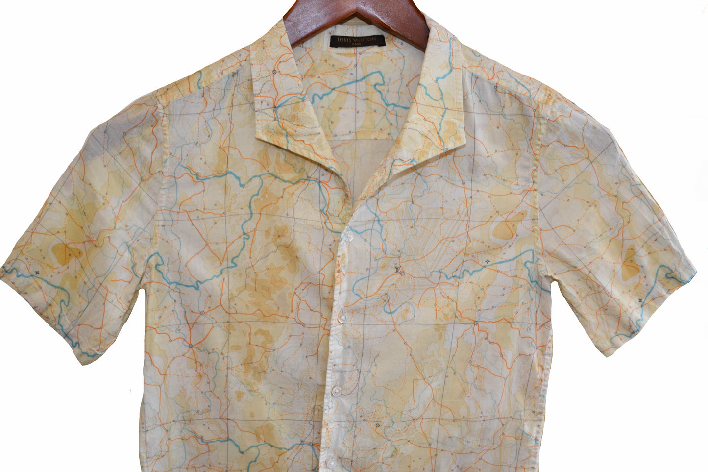 Louis Vuitton Boys Beige Button Up Shirt Size 8
