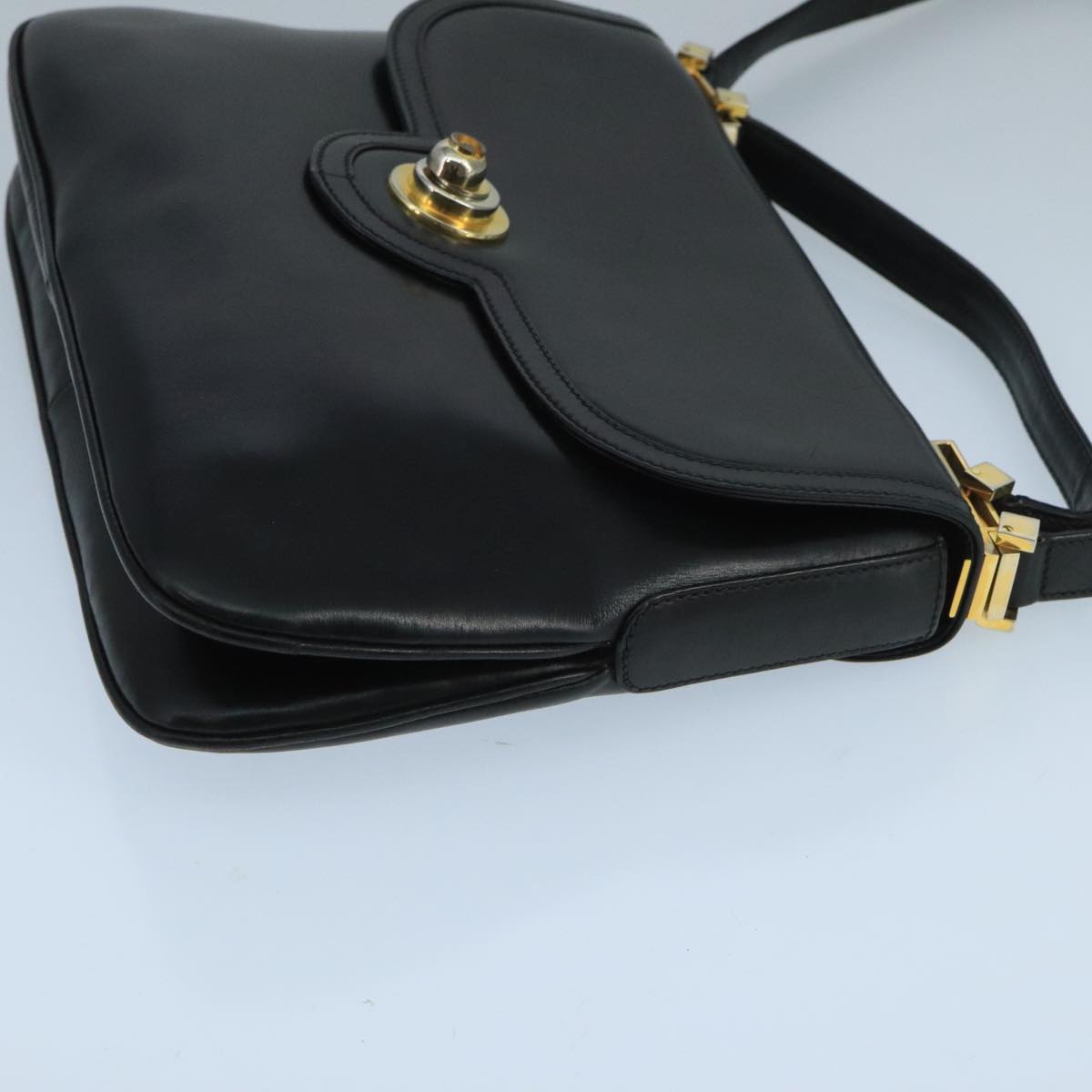 Gucci Leather Shoulder Bag