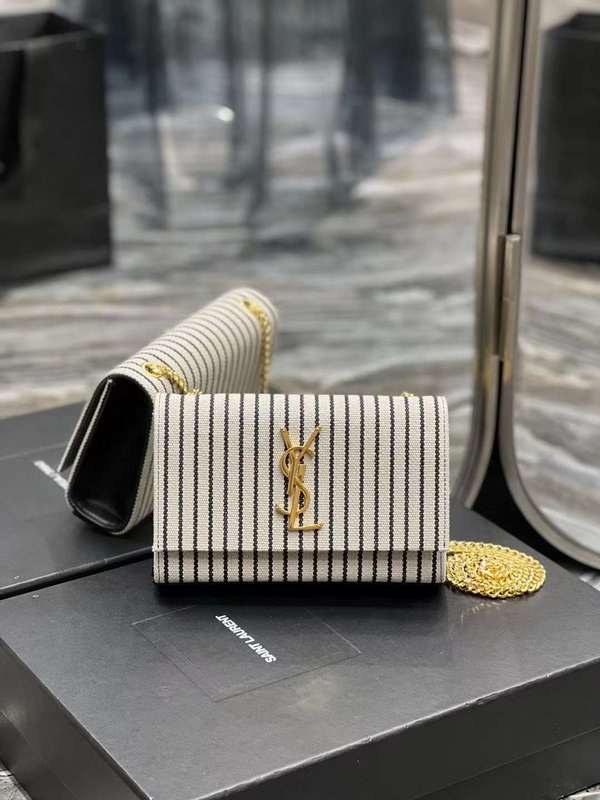 Yves Saint Laurent - Bags 