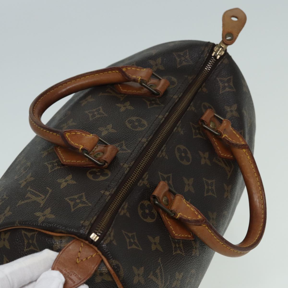 LOUIS VUITTON Handbag