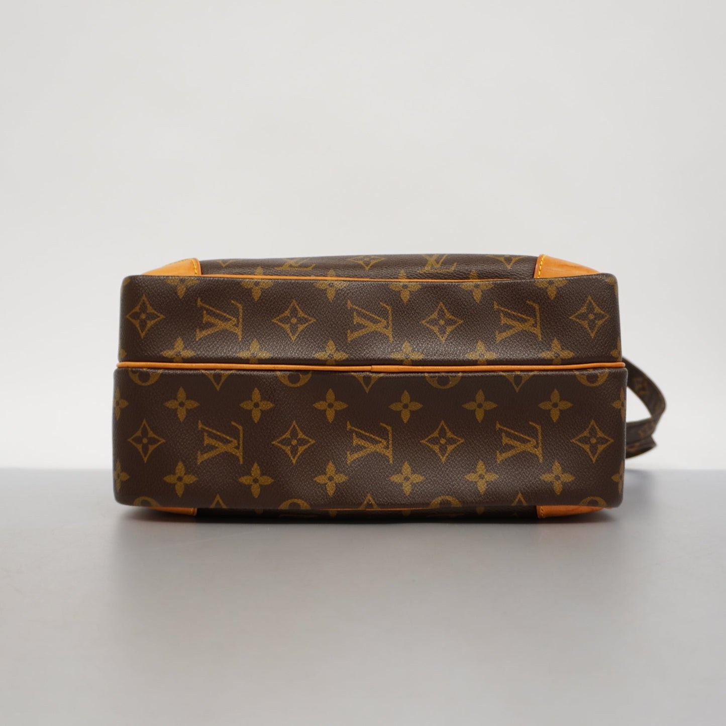 Louis VuittonAuth Monogram Nile Women's Shoulder Bag