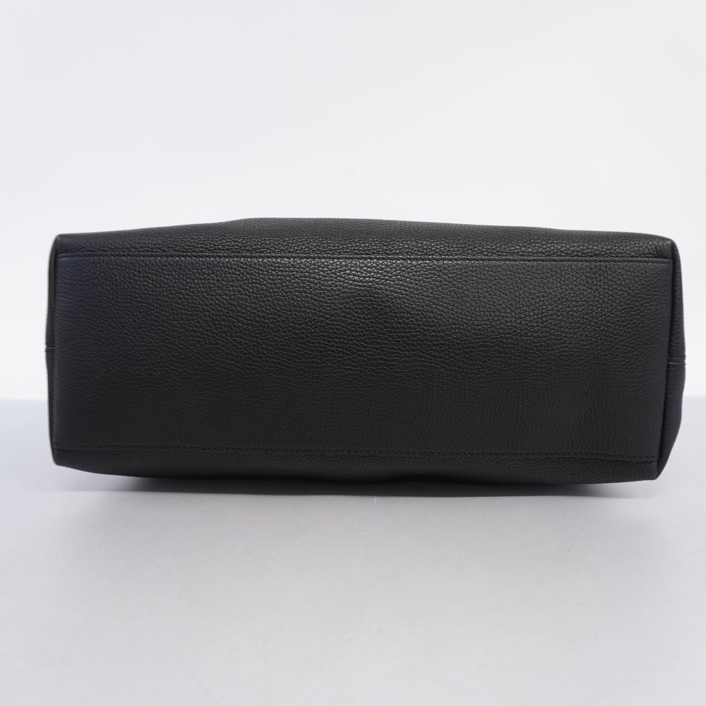 Gucci Leather Shoulder Bag