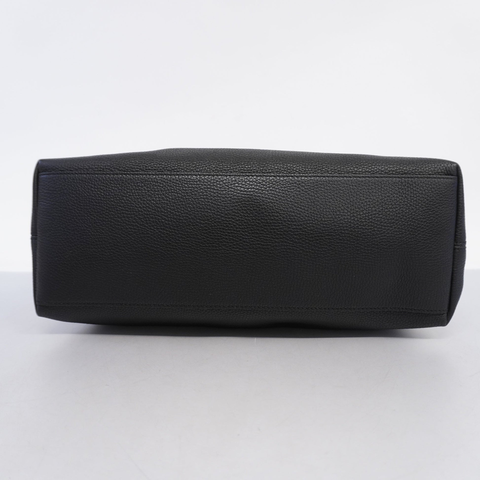 Gucci Leather Shoulder Bag