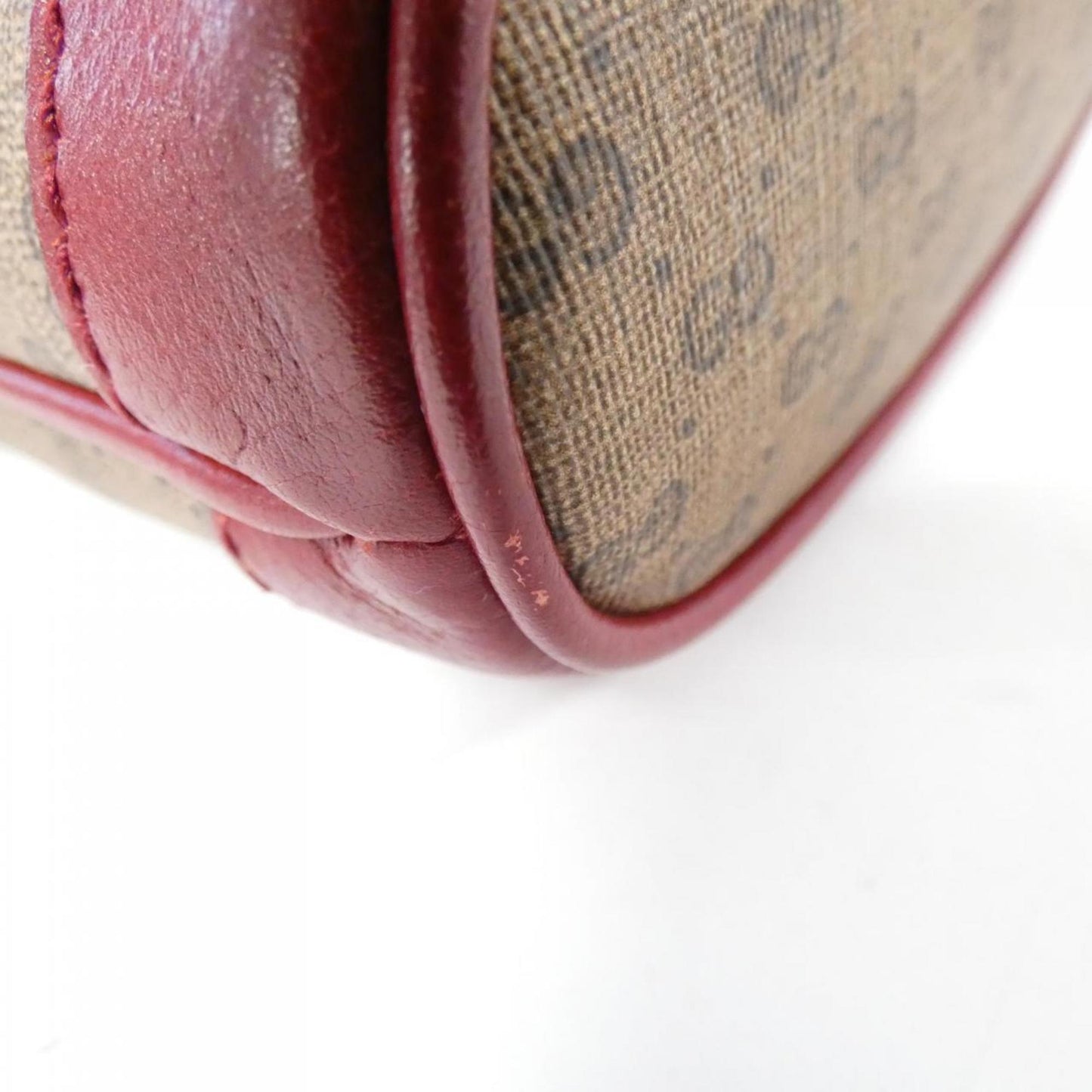 Gucci Leather Shoulder Bag