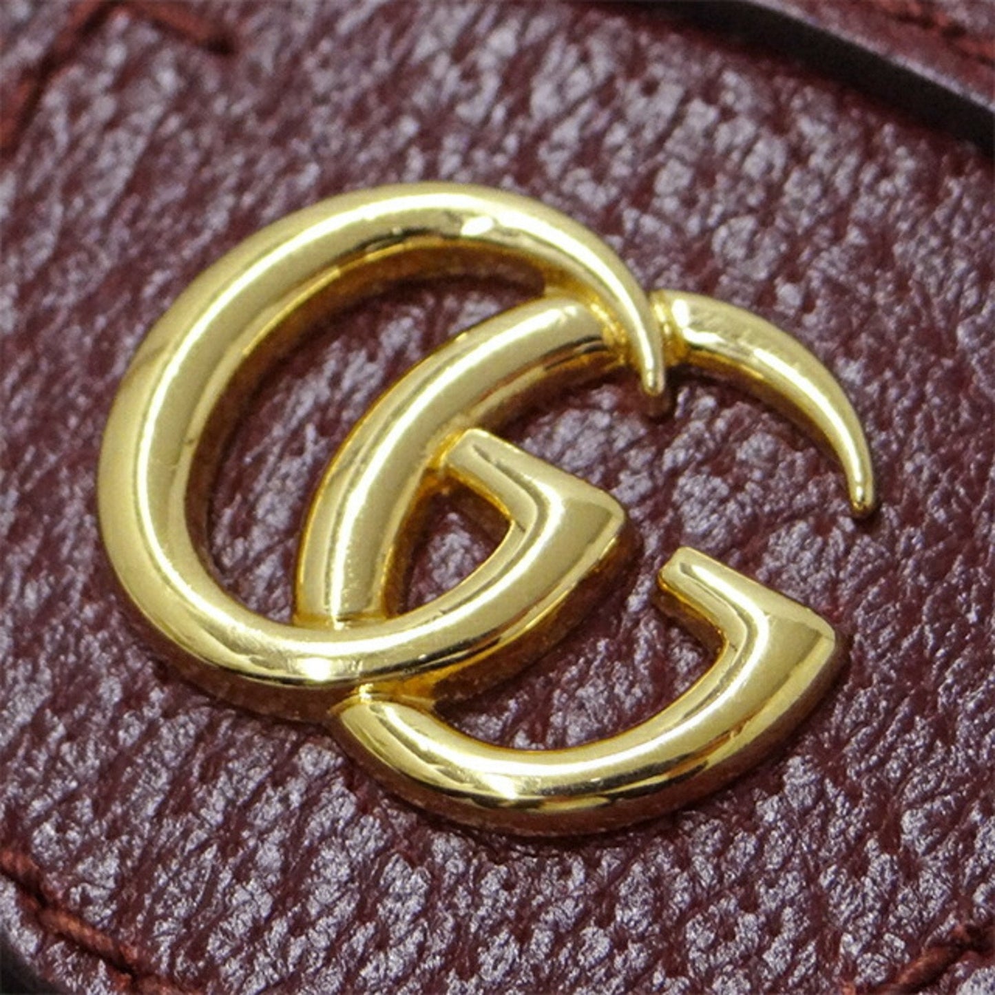 Gucci Chain Leather Shoulder Bag
