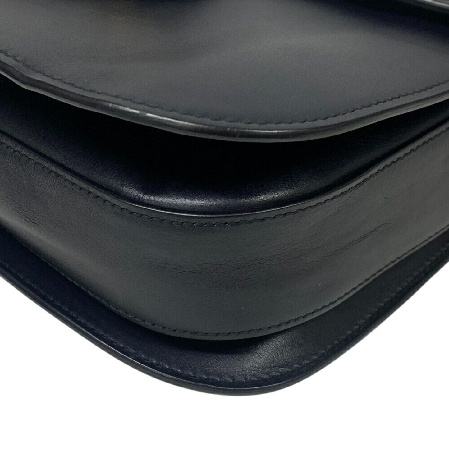 Gucci Leather Shoulder Bag