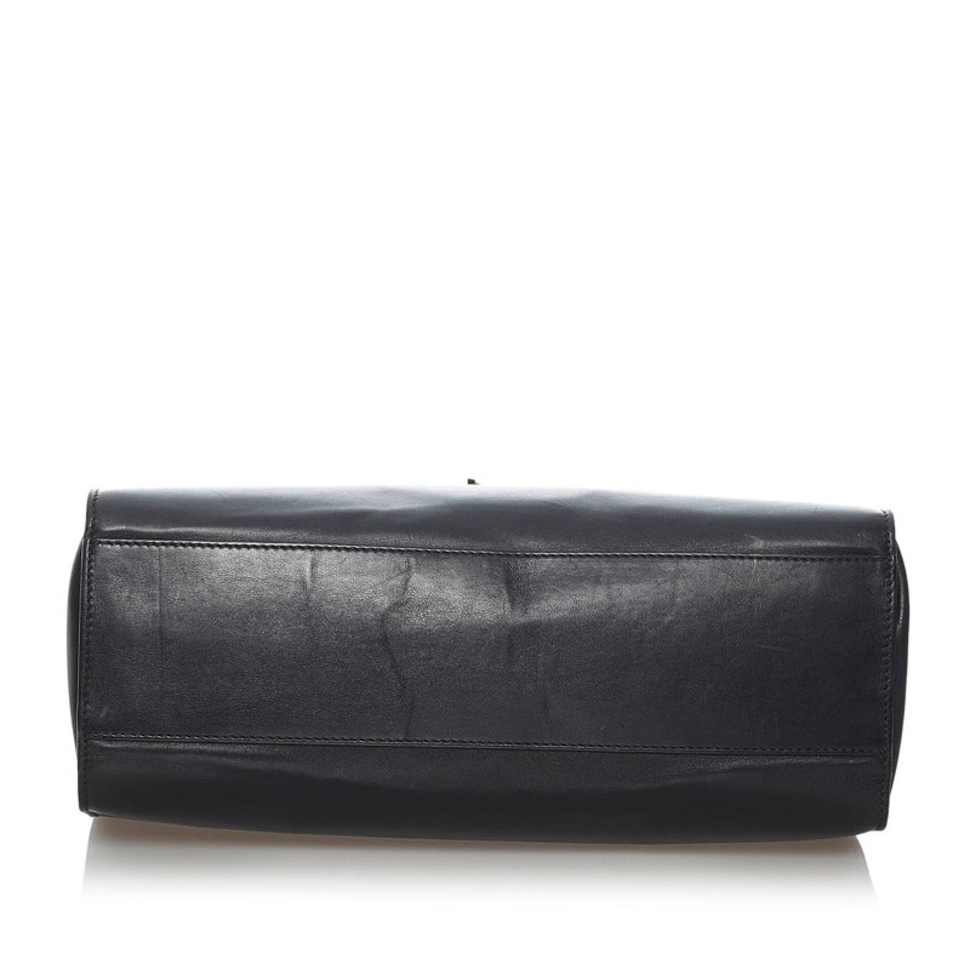 Gucci Lou Chain Leather Shoulder Bag