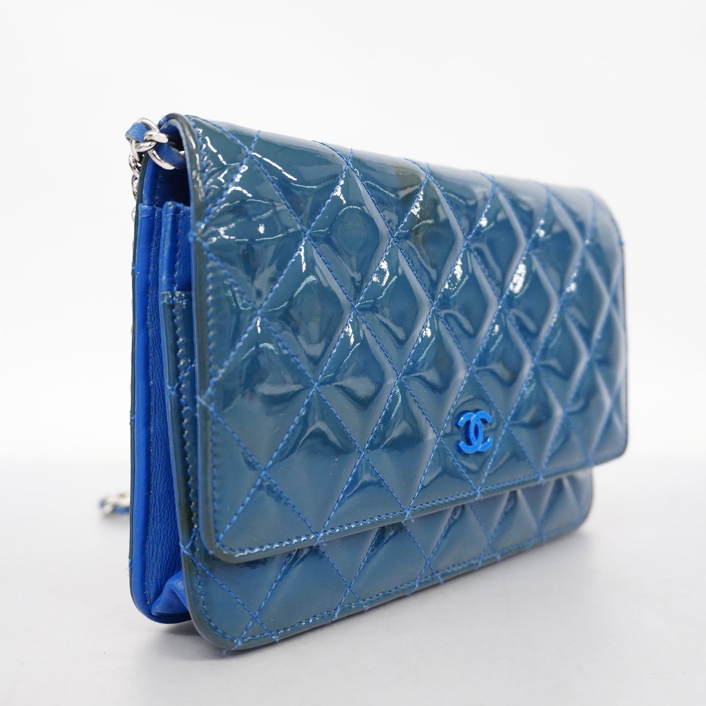 Chanel Shoulder Bag - Almora Bags