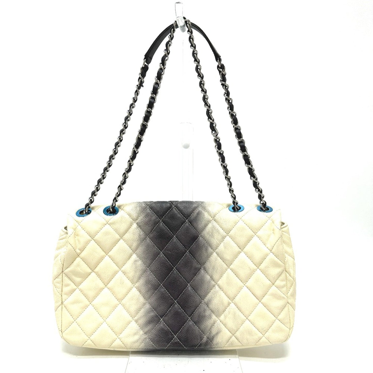 Chanel Shoulder Bag - Almora Bags