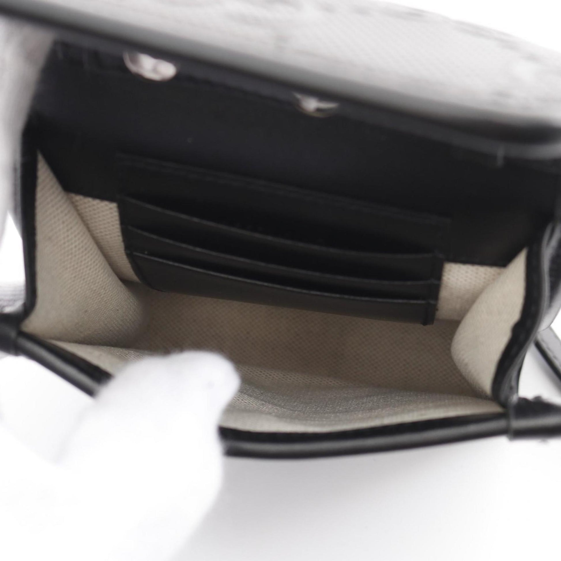 Gucci Leather Shoulder Bag