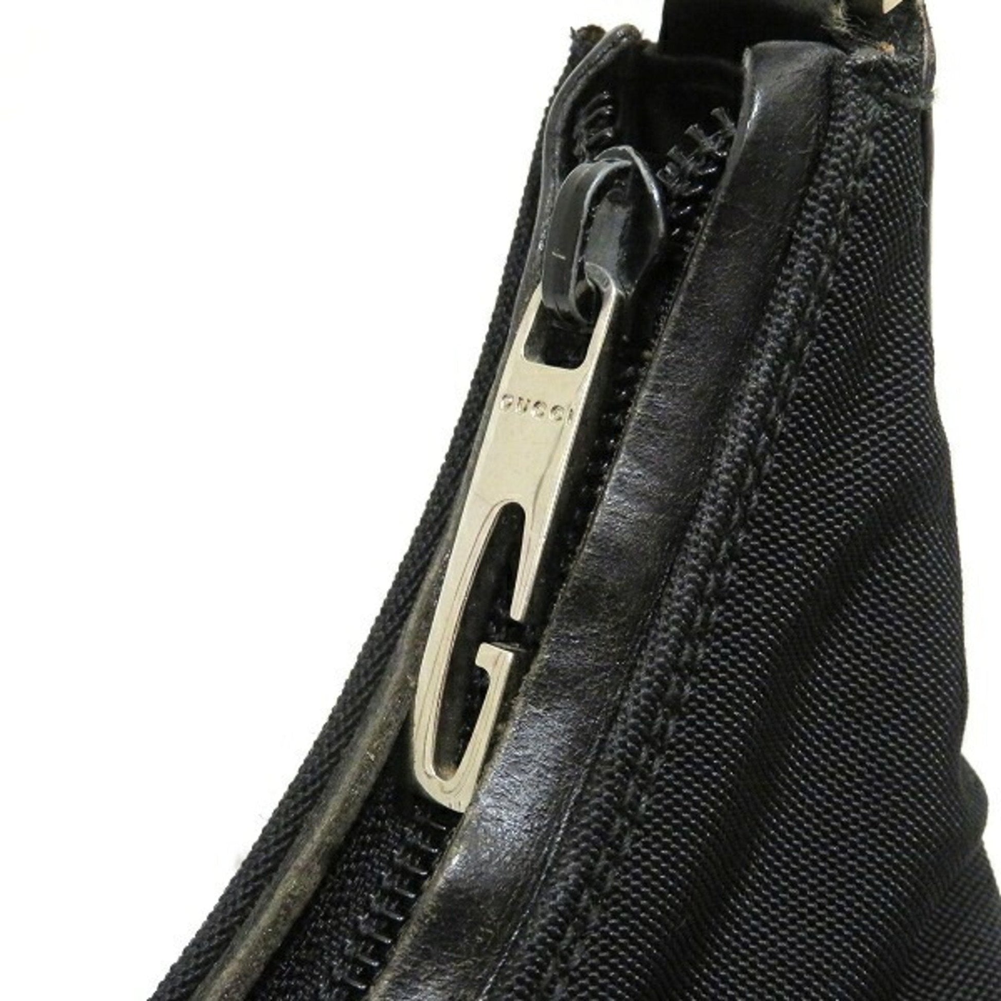 Gucci Lou Nylon Leather Shoulder Bag