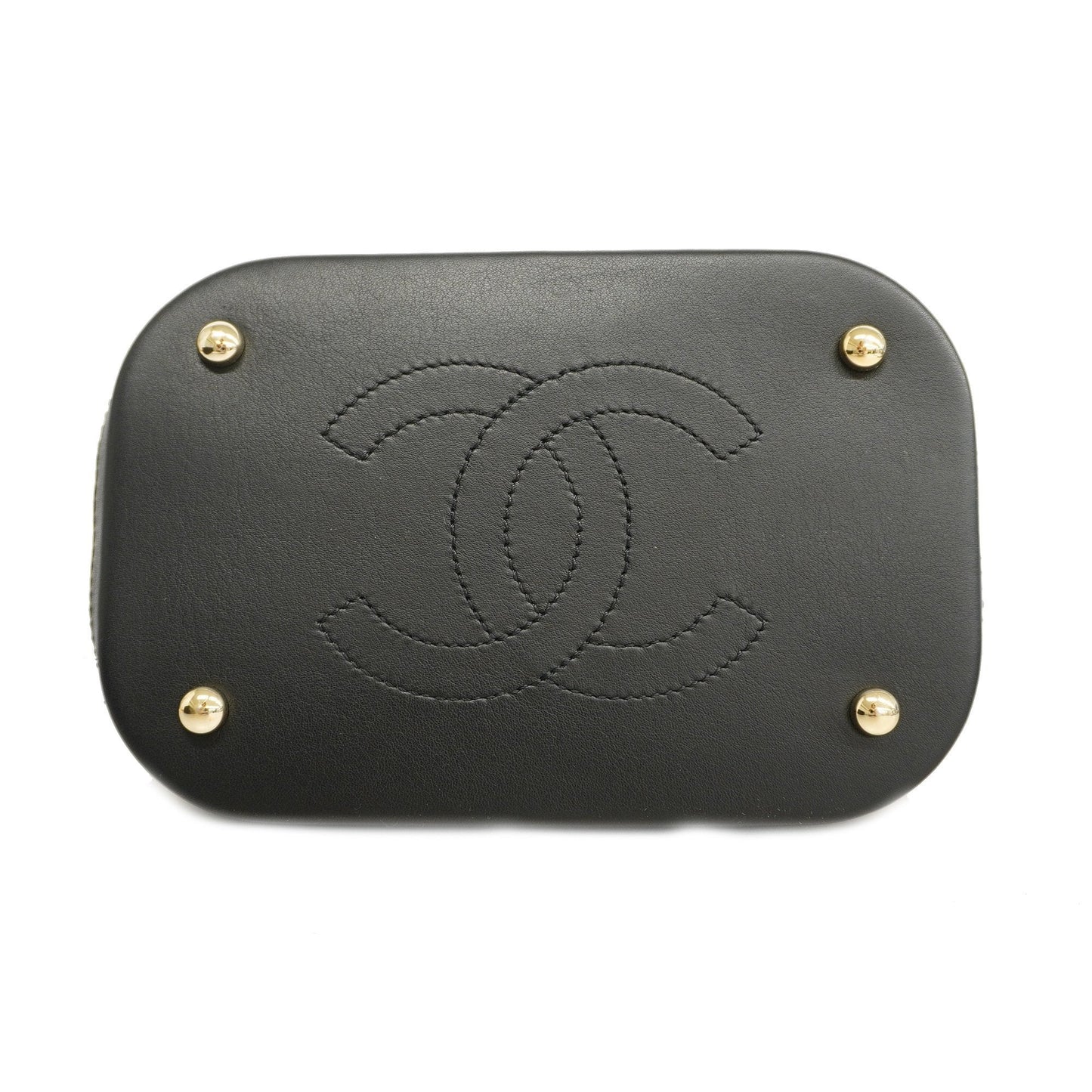 Chanel Matelassé Shoulder Bag - Almora Bags
