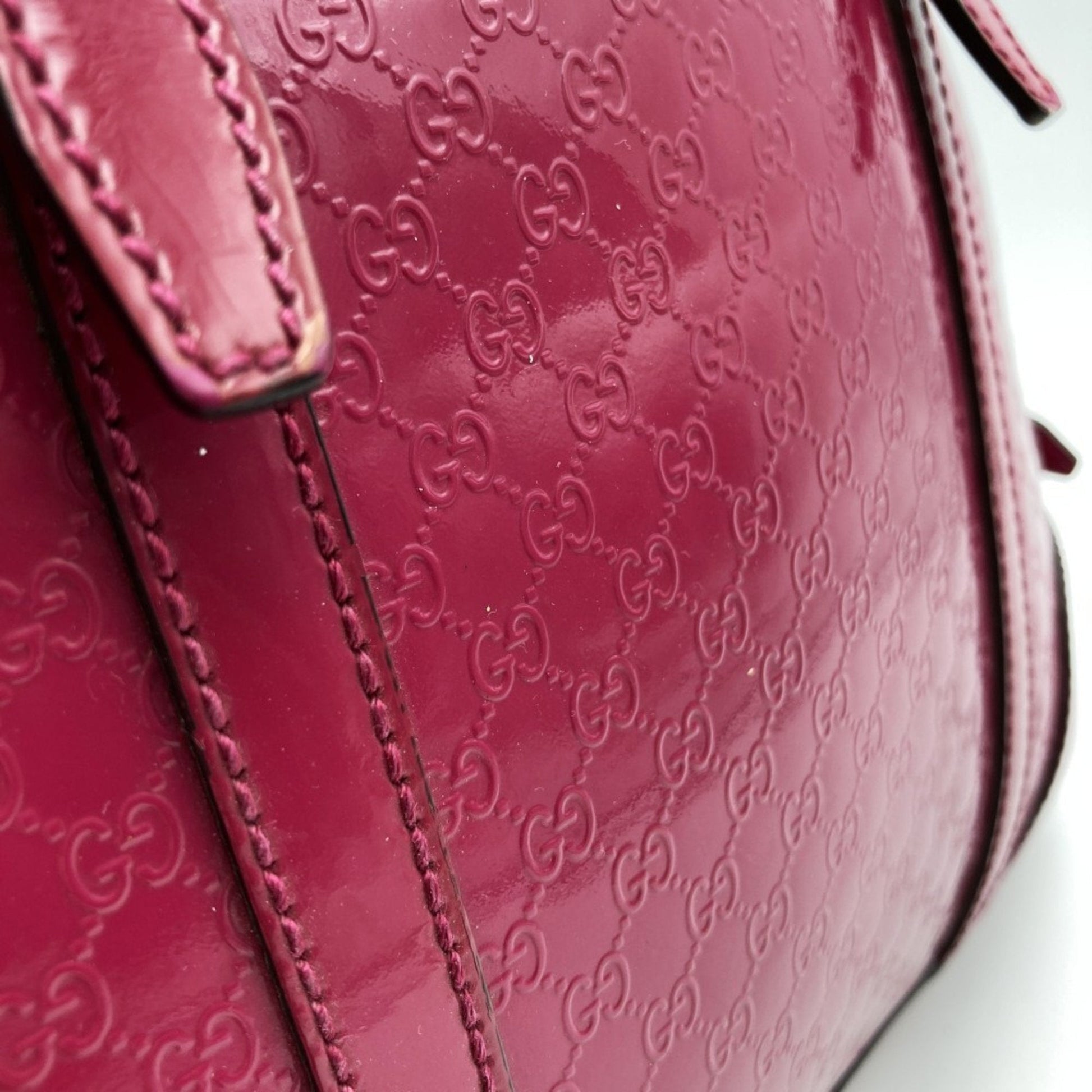 Gucci Leather Shoulder Bag