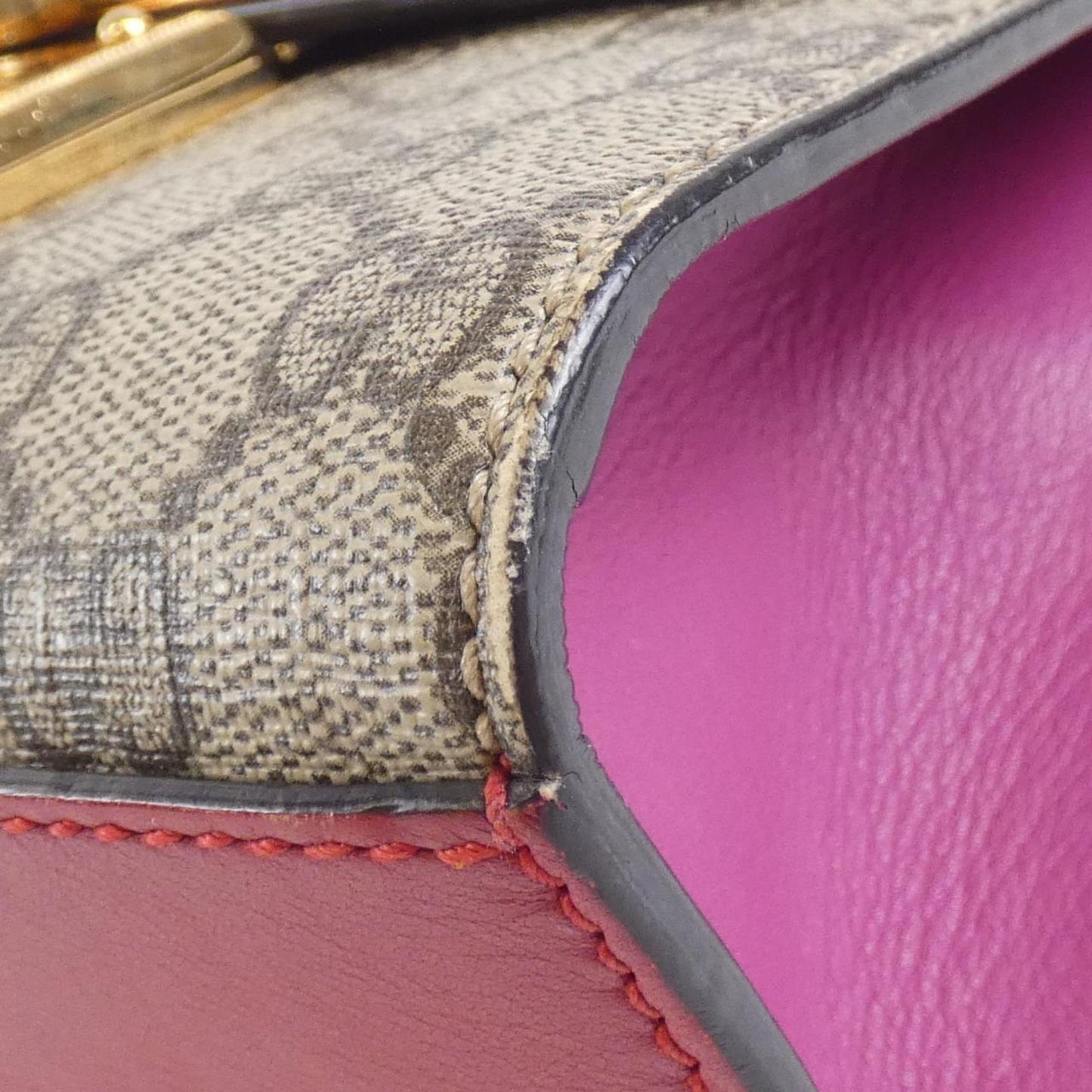 Gucci Leather Shoulder Bag