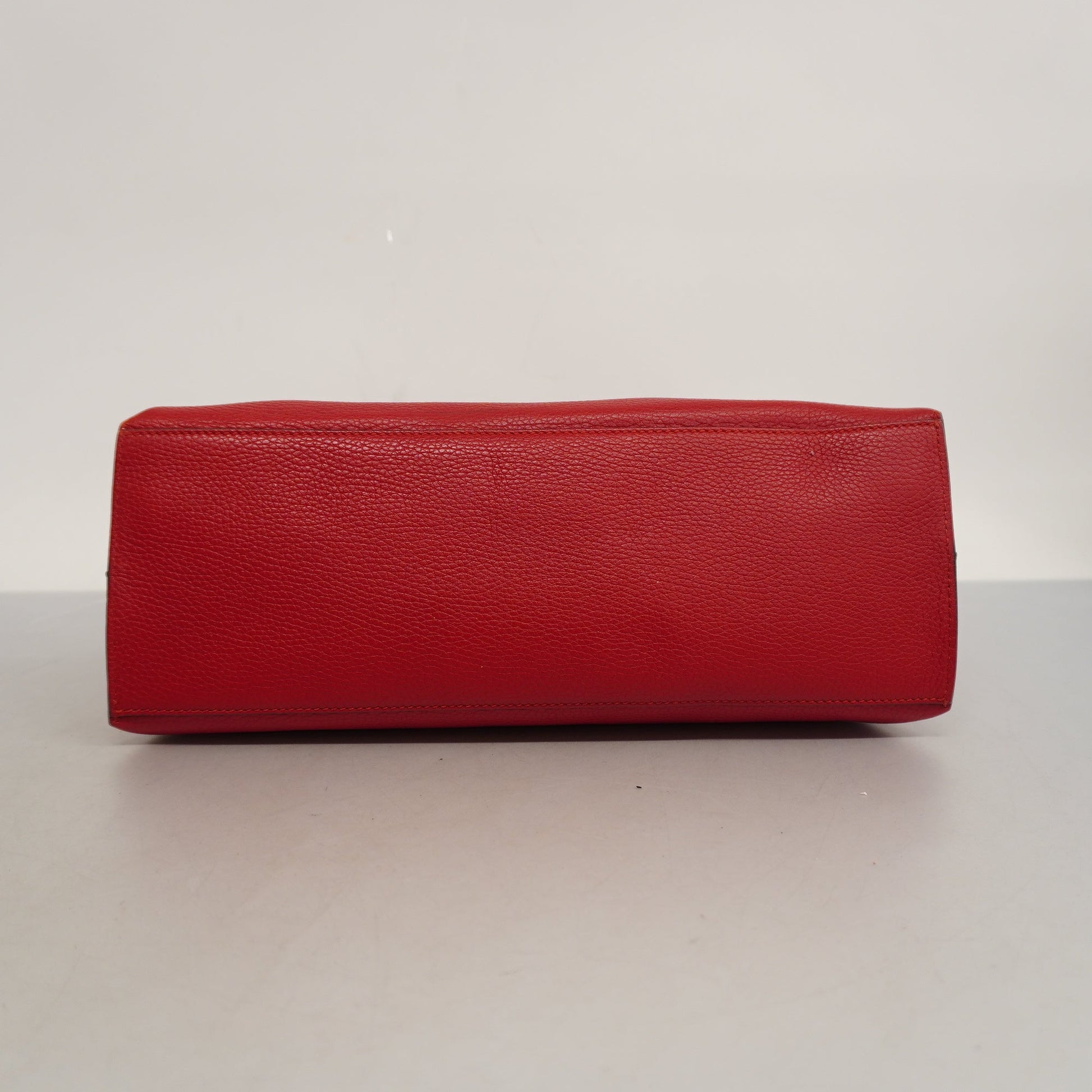 Gucci Leather Shoulder Bag
