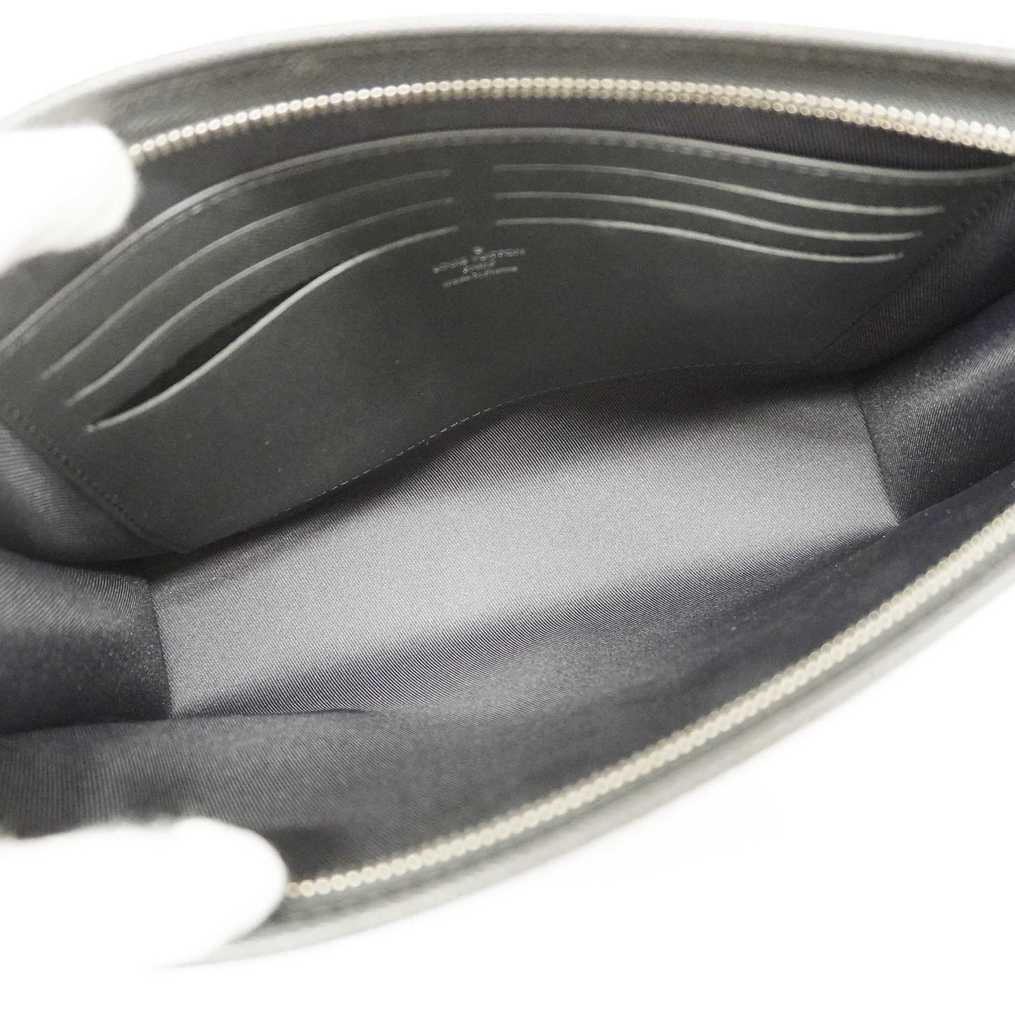 Louis VuittonAuth Taiga Pochette Voyage MM Men's Clutch Bag Ardoise