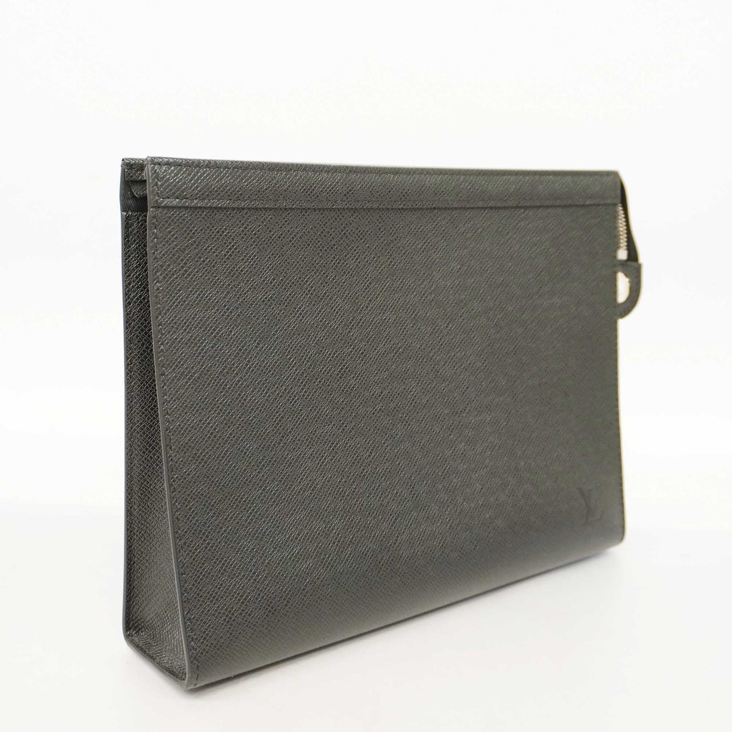 Louis VuittonAuth Taiga Pochette Voyage MM Men's Clutch Bag Ardoise