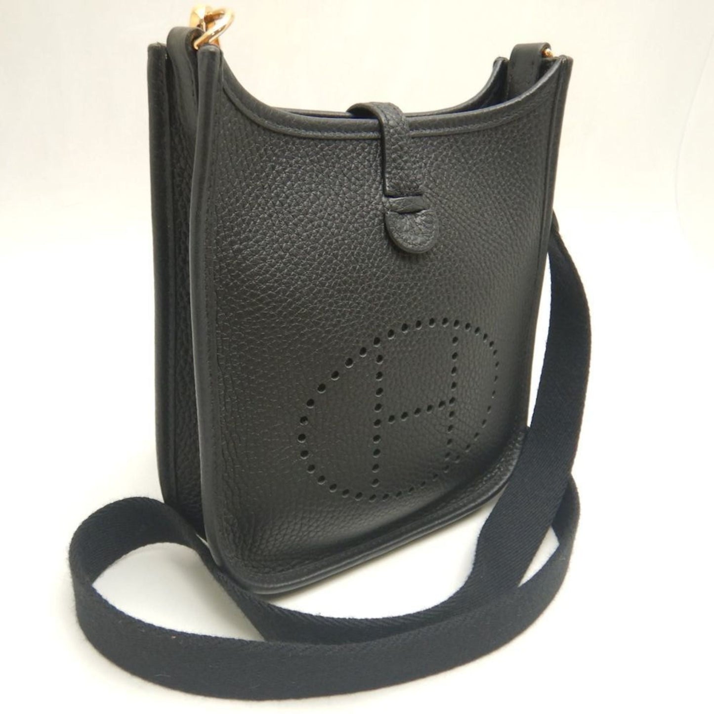 Hermes Evelyne Black Taurillon Clemence Leather Shoulder Bag ( )