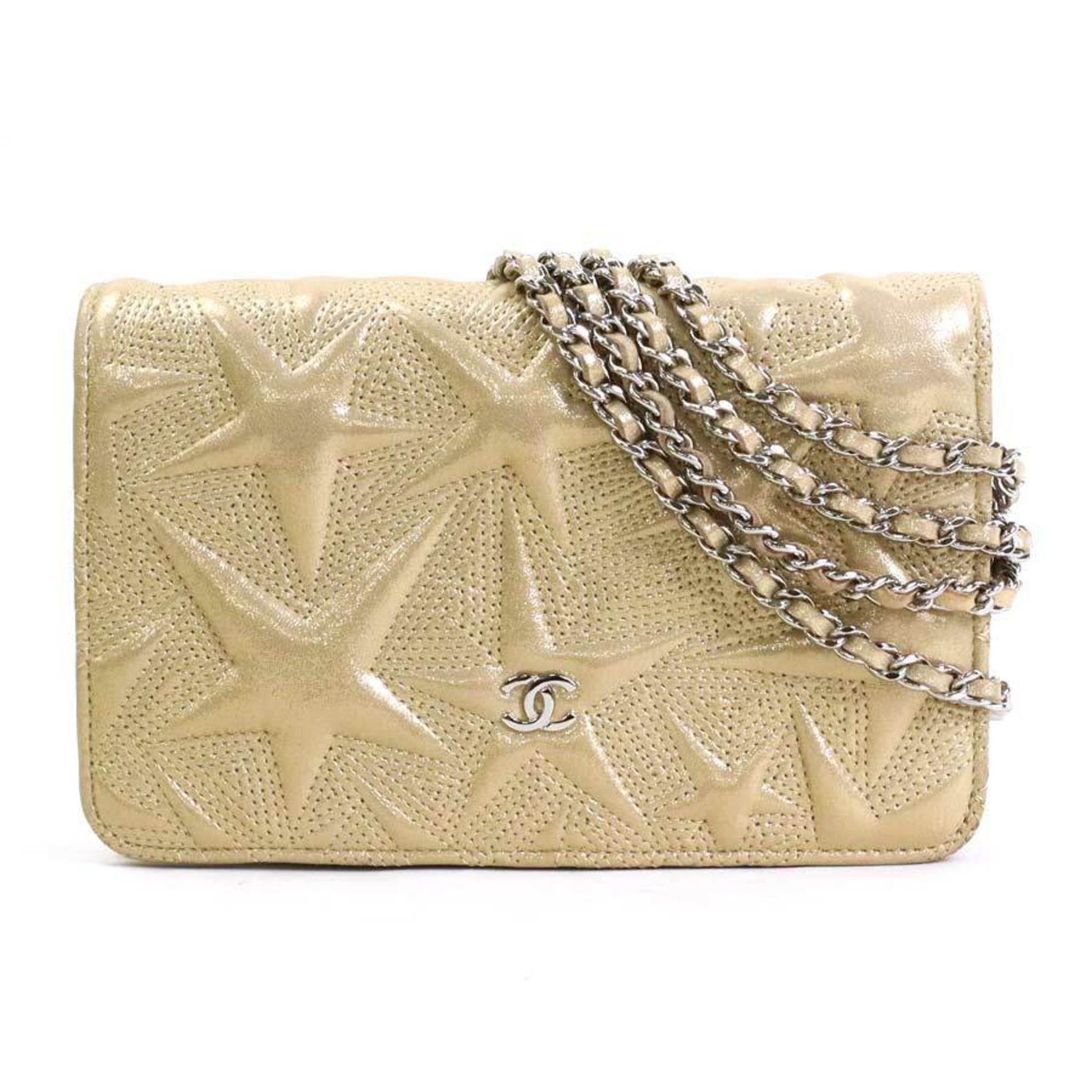 Chanel Shoulder Bag - Almora Bags