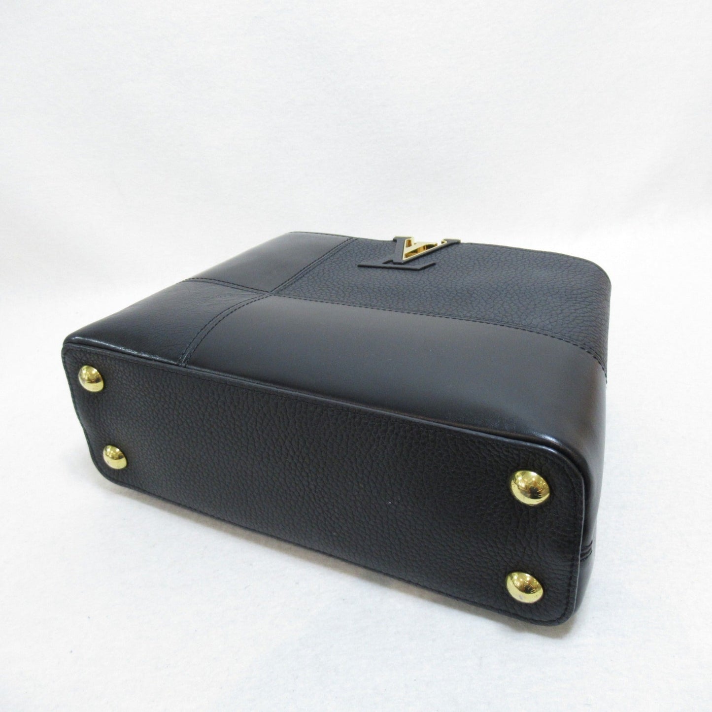 LOUIS VUITTON CapucineBB2way Shoulder Bag Black enamel Taurillon Clemence leather/snake