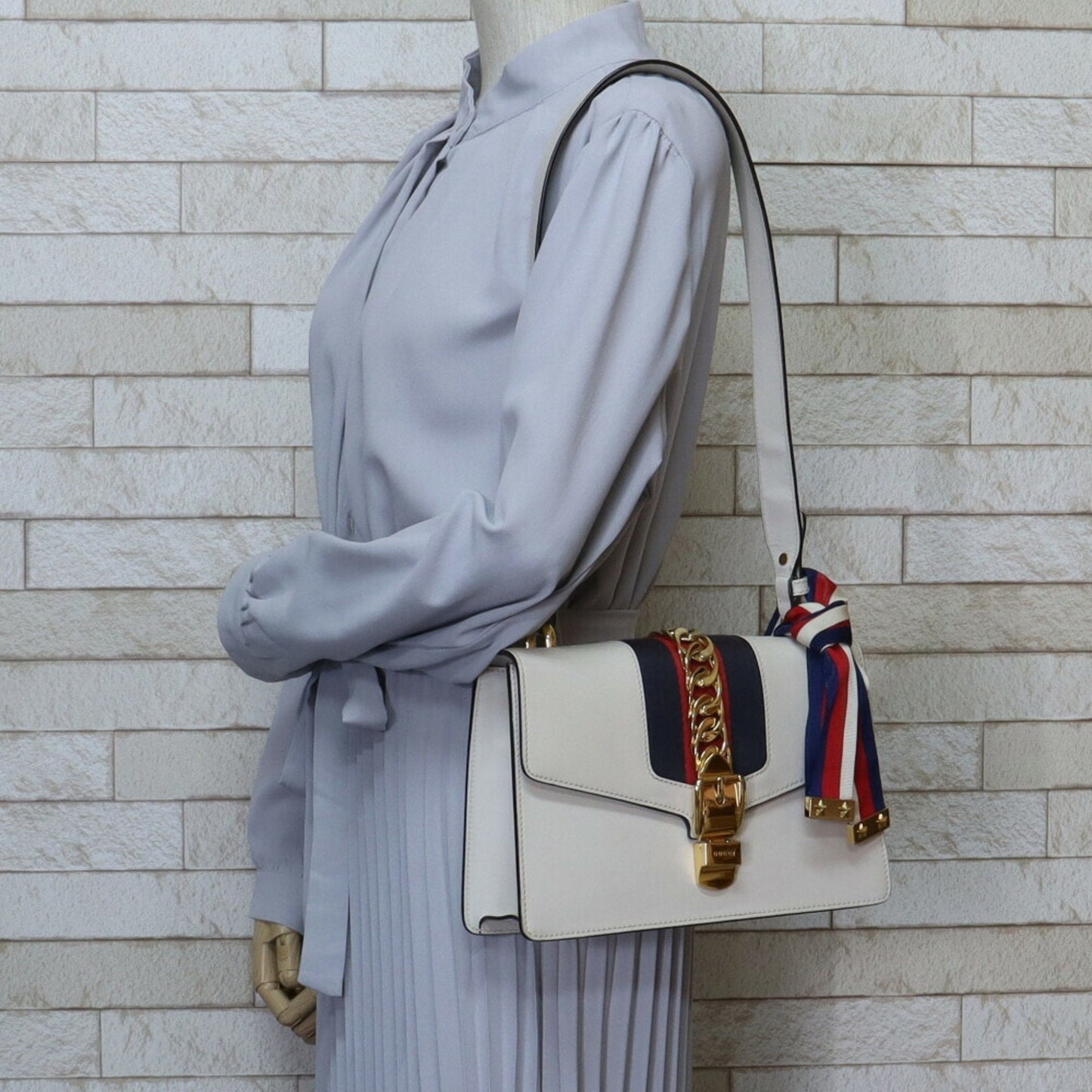 Gucci Lou Leather Shoulder Bag