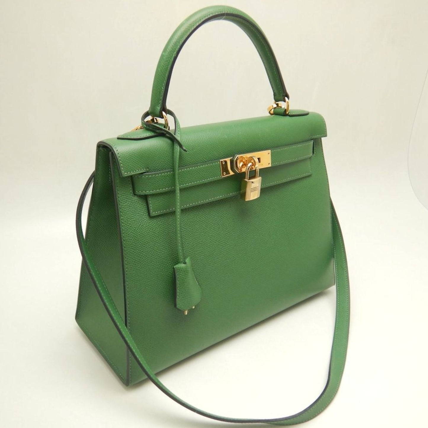 Hermes Green Courchevel Leather Handbag ( )