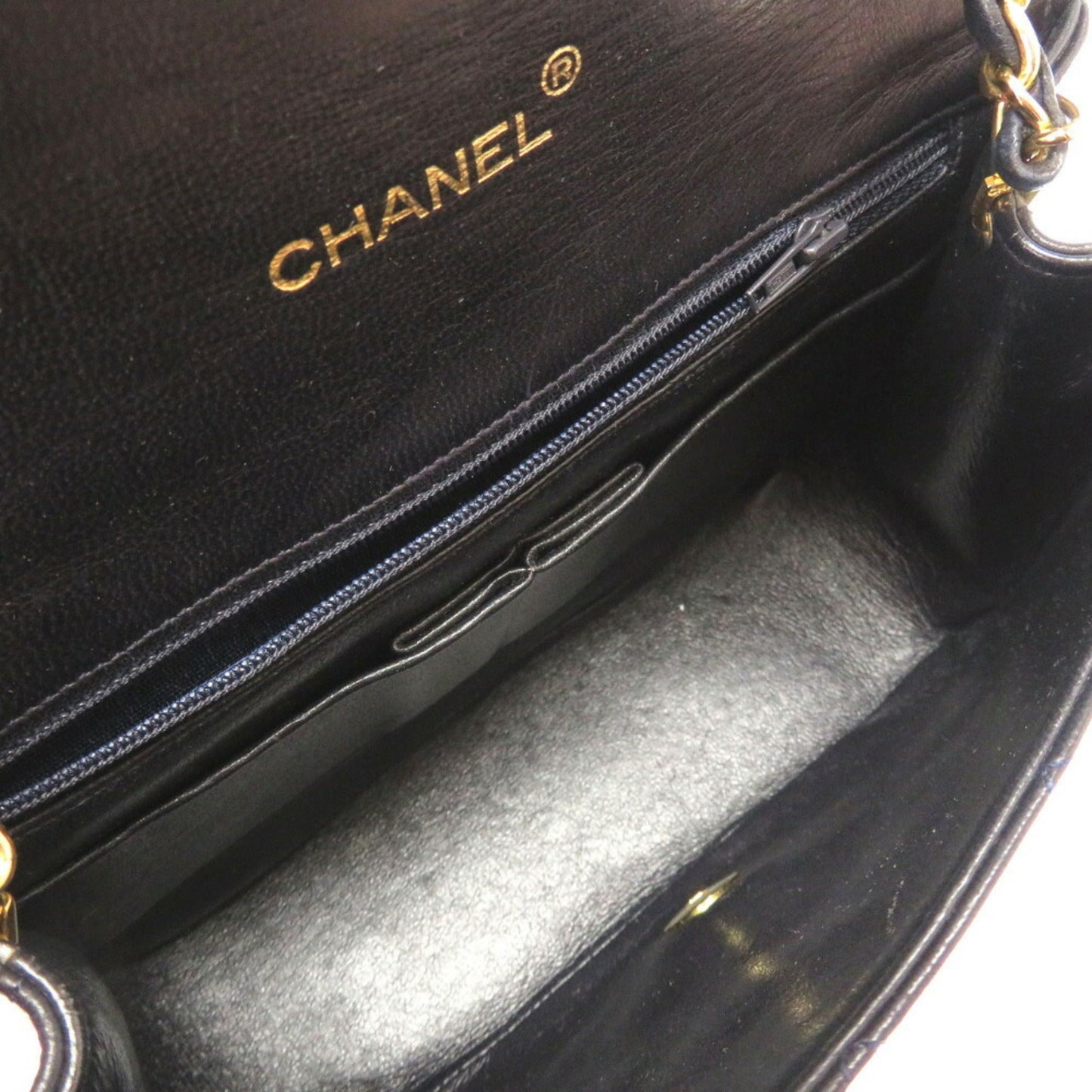 Chanel Matelassé Shoulder Bag - Almora Bags