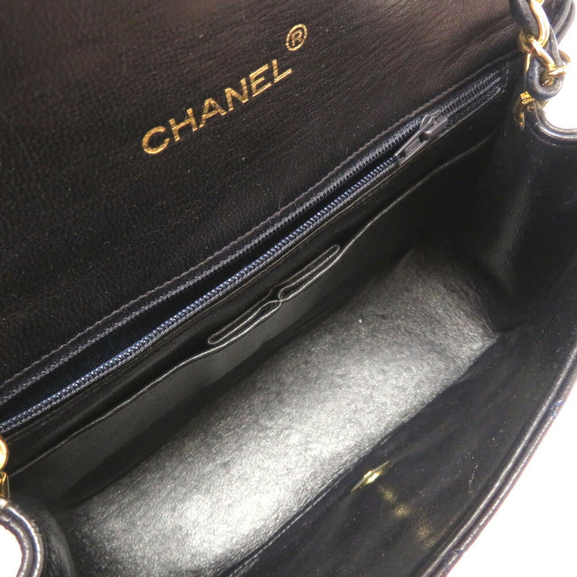 Chanel Matelassé Shoulder Bag - Almora Bags