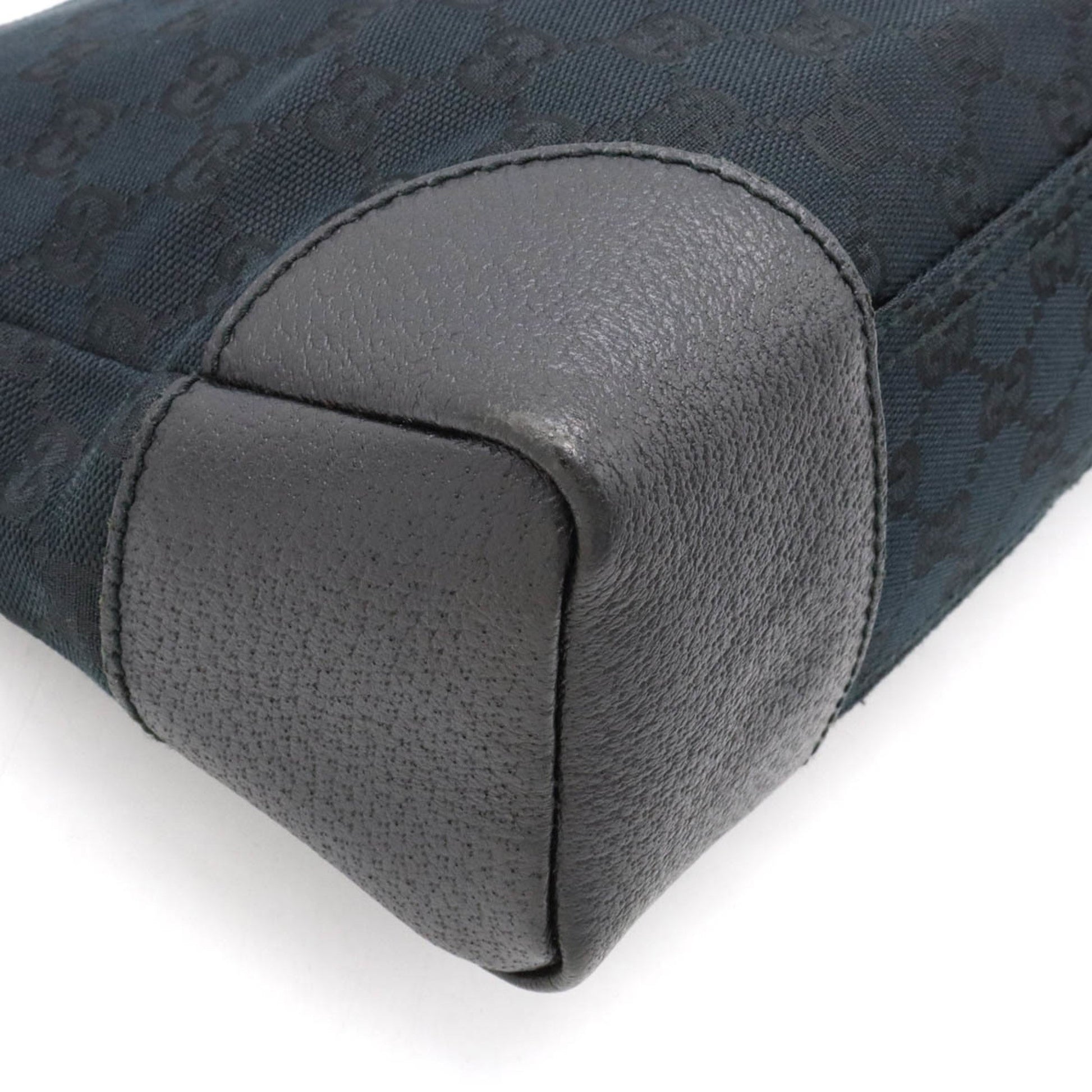 Gucci Leather Canvas Shoulder Bag