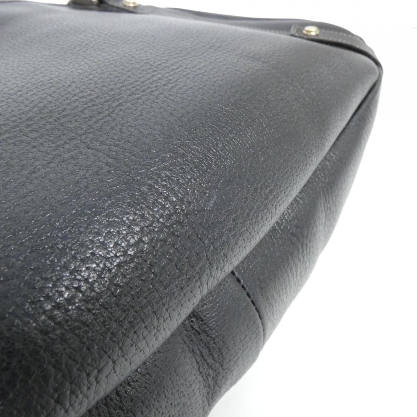 Gucci Leather Shoulder Bag
