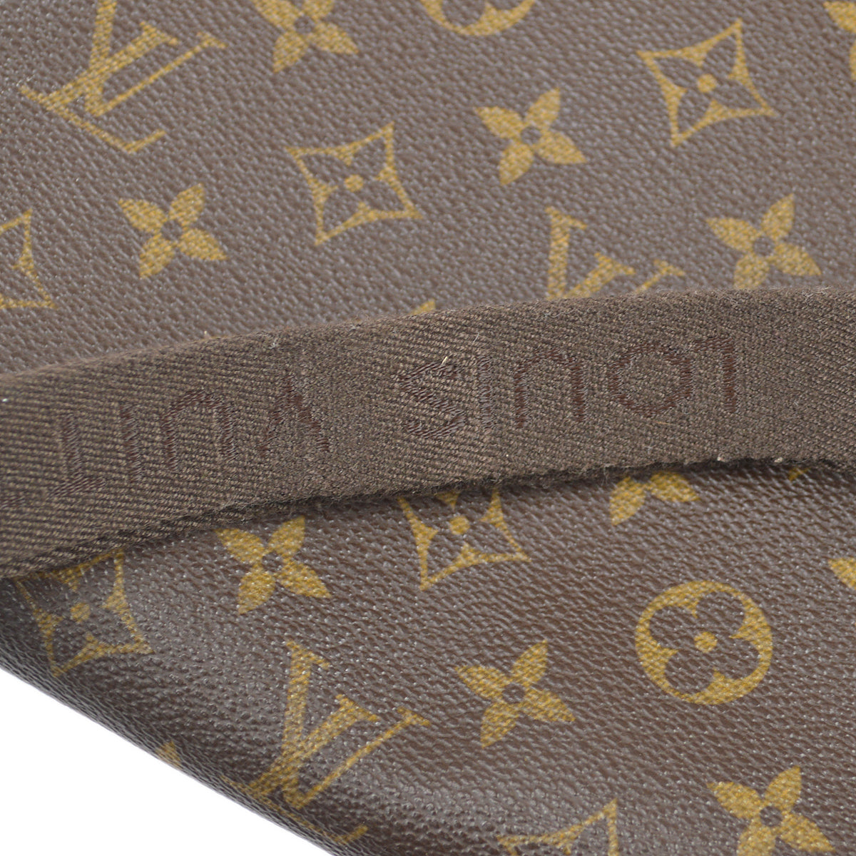 LOUIS VUITTON Trotteur Beaubourg Messenger Shoulder Bag Monogram